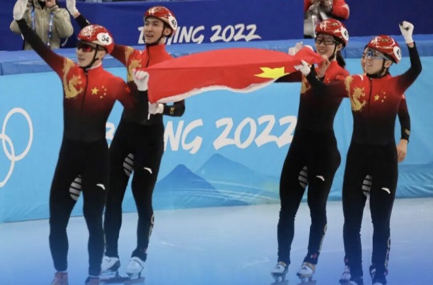  🔴🔥🇨🇳2.5中国体育代表团首金！中国队夺得短道速滑混合团体接力金牌