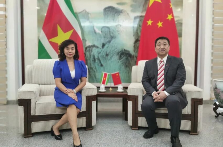  🌟韩镜大使接受苏里南ATV电视台记者专访