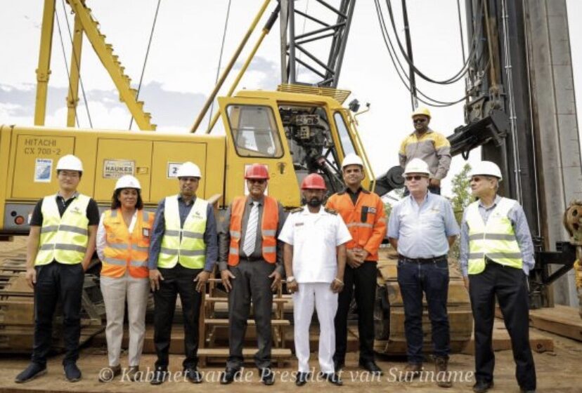  🟢总统出席Suzannasdaal岸上基地建设起动仪式仪式