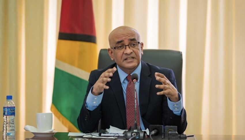  🟢苏里南要求召见圭亚那大使，苏政府抗议圭副总统 Jagdeo 的言论