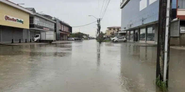  Tourtonnelaan 5区和6区及Maretraite 5区和6区居民要求解决排水问题