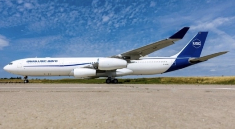  Universal Sky Carrier 的 A340 抵达史基浦为 SLM 服务