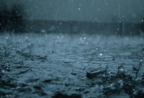  气象局警告因持续降雨可能发生水灾