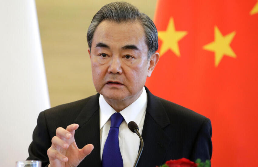  王毅：美国不能任意妄为，历史车轮不能倒退