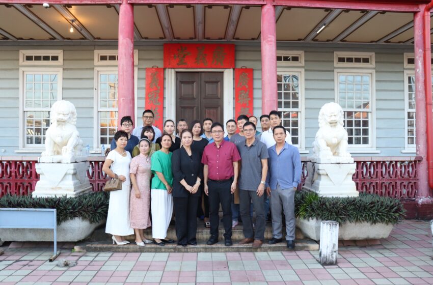  【苏里南浙江妇女会拜访广义堂】