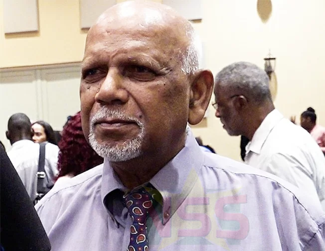  Hassankhan与Boksteen呼吁改革选举机制，避免重蹈覆辙