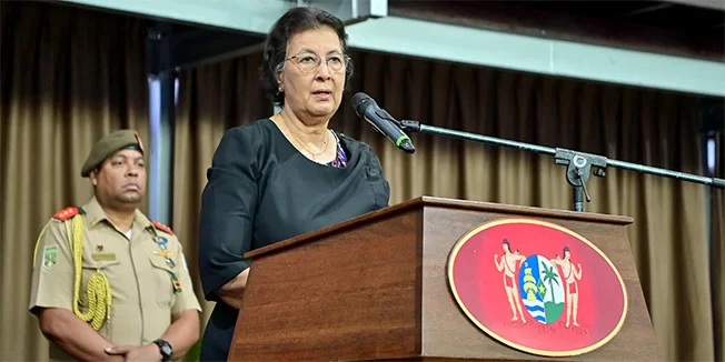  西蒙斯总统宣布内阁改革新方向：回归宪法定位，强化制度约束