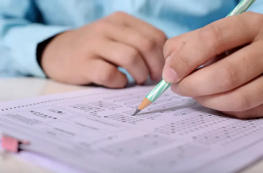  今年苏里南中学毕业率创五年新低，仅三至四成学生毕业引社会震惊