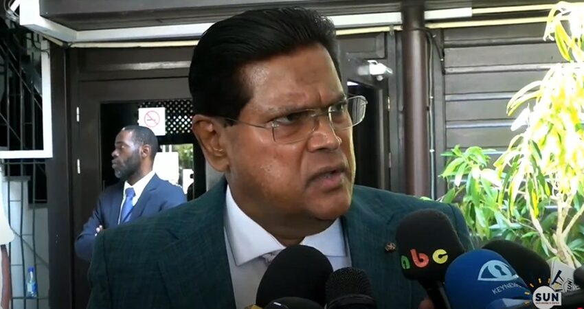  前总统Santokhi指称，国民议会就职程序充斥过多恶意